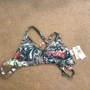 NWT Jessica Simpson Bikini Top- Sz M